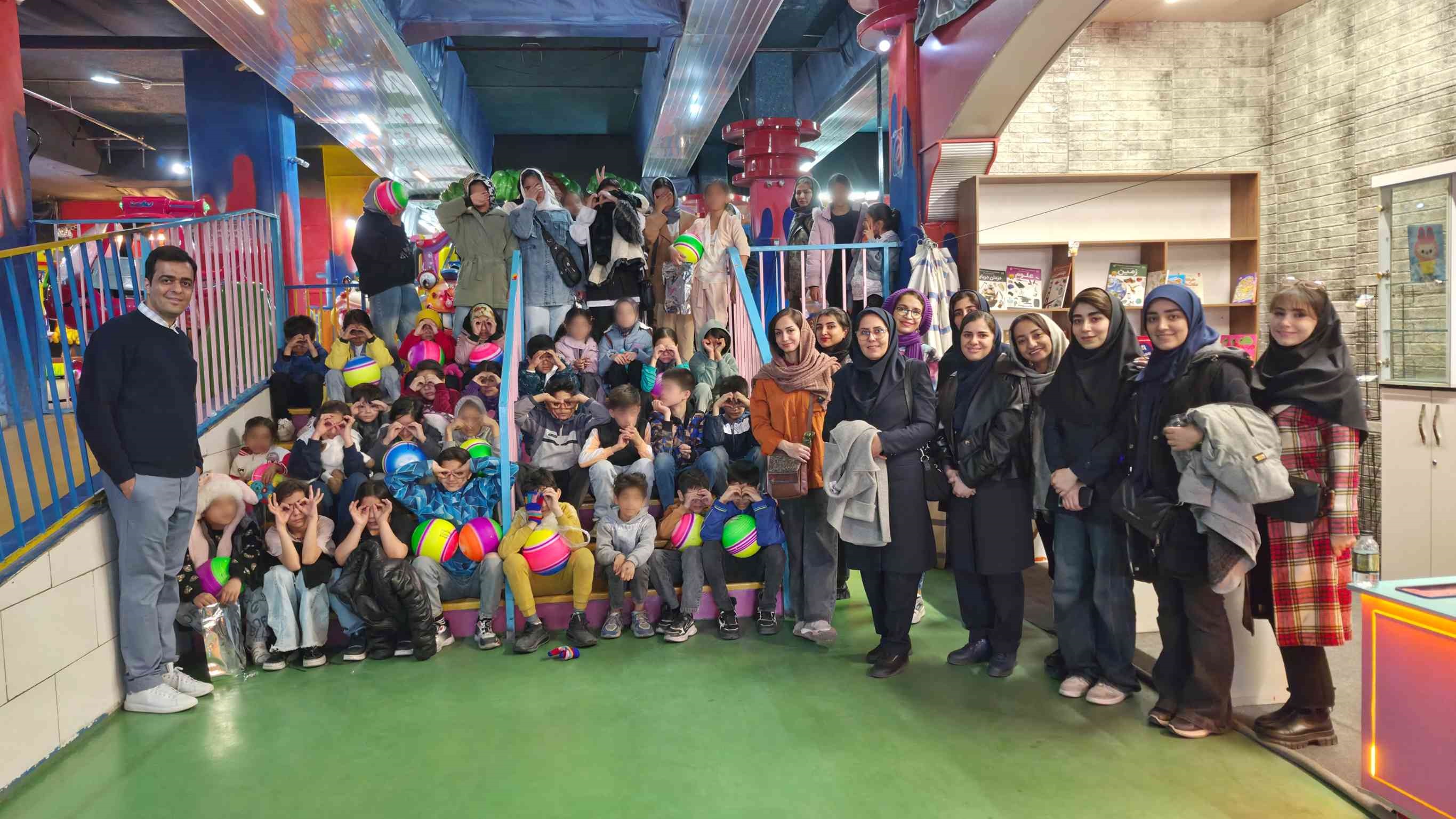 سهمی از آرامش در روزهای پرتنش؛ میزبانی پالایش قطران ذغالسنگ از كودكان كار